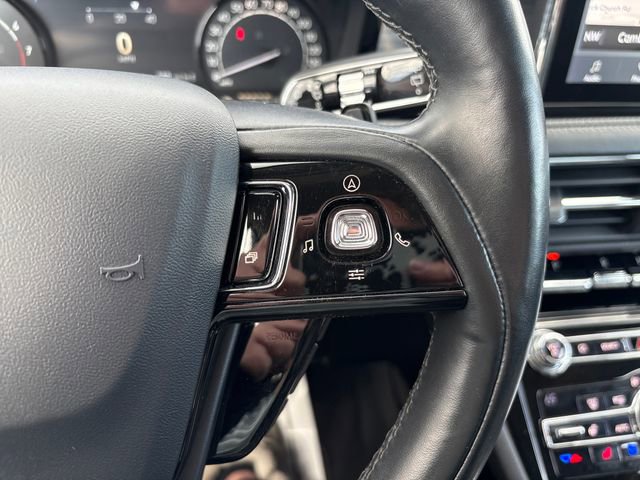 Used 2020 Lincoln Corsair AWD w/ Elements Package image 14