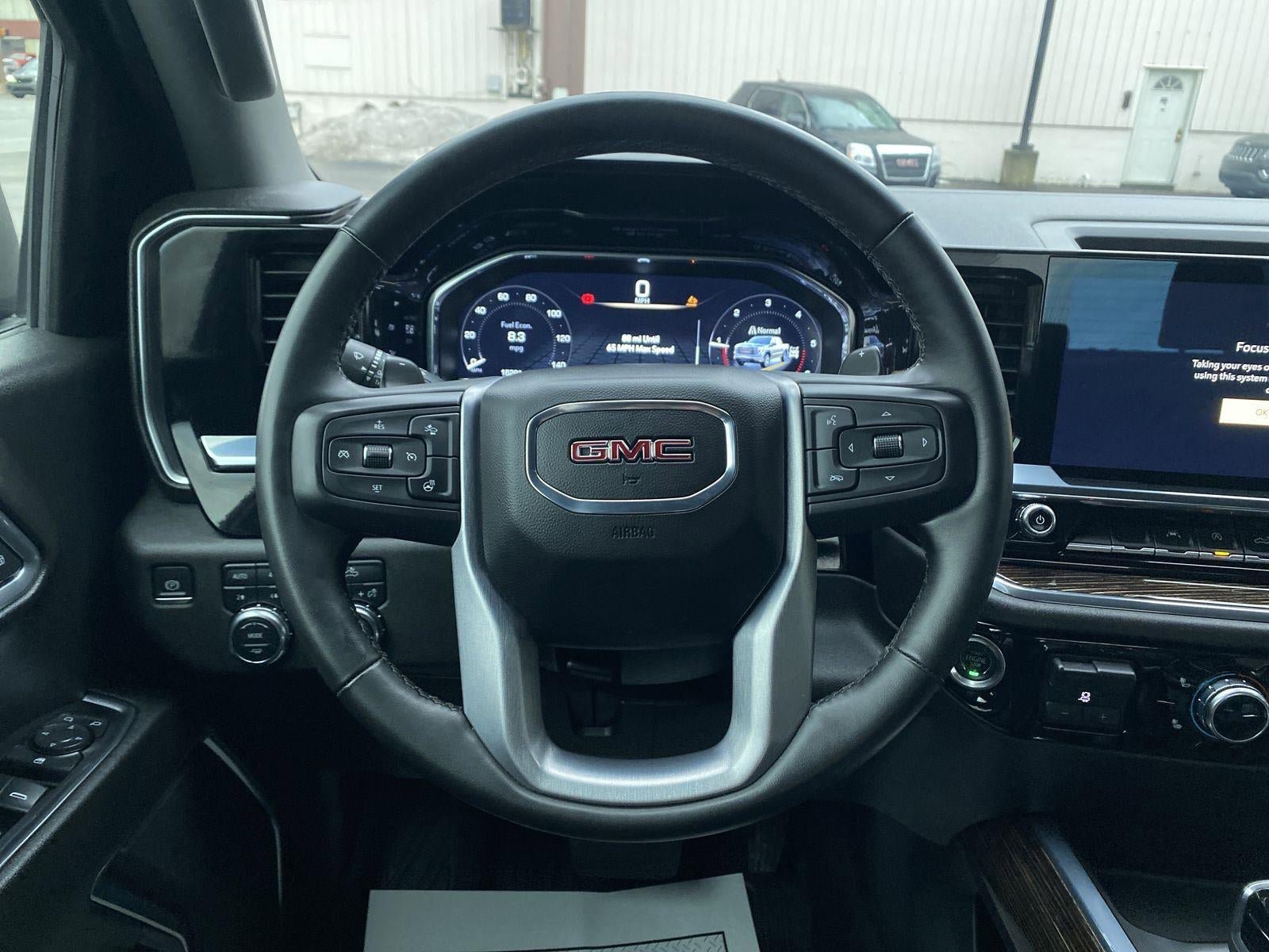 Used 2024 GMC Sierra 1500 Elevation image 2