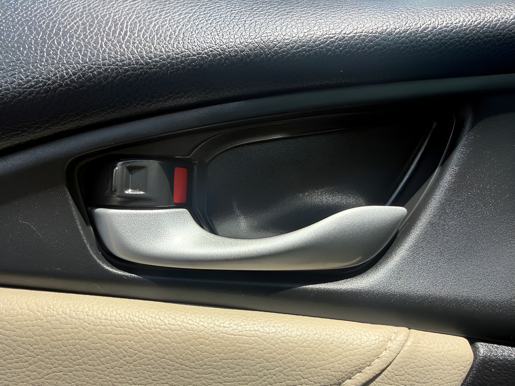 Used 2021 Honda Civic EX-L image 35