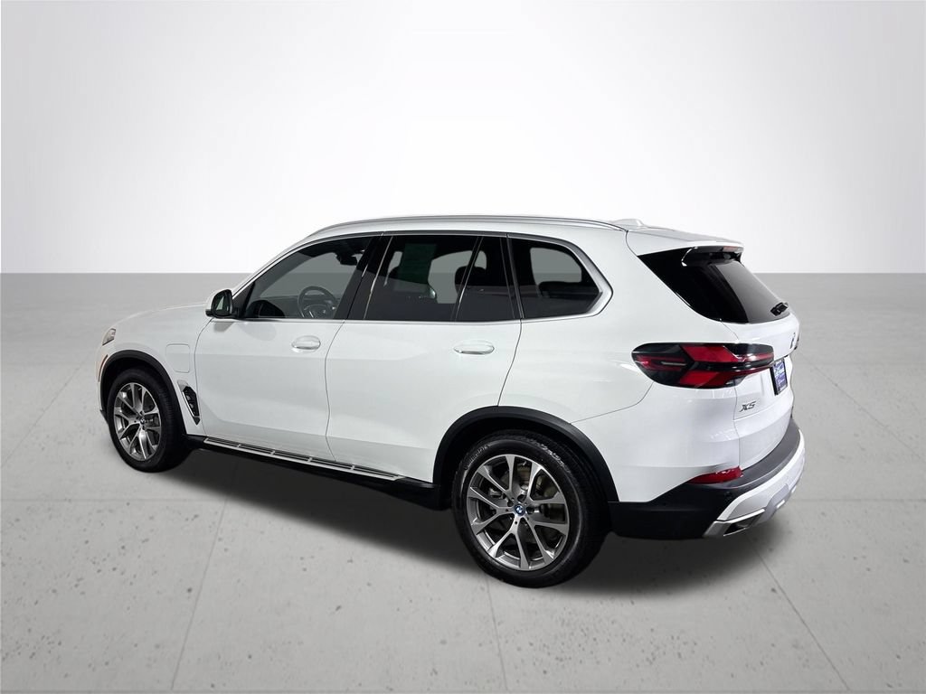 Used 2025 BMW X5 xDrive50e AWD/4WD image 8