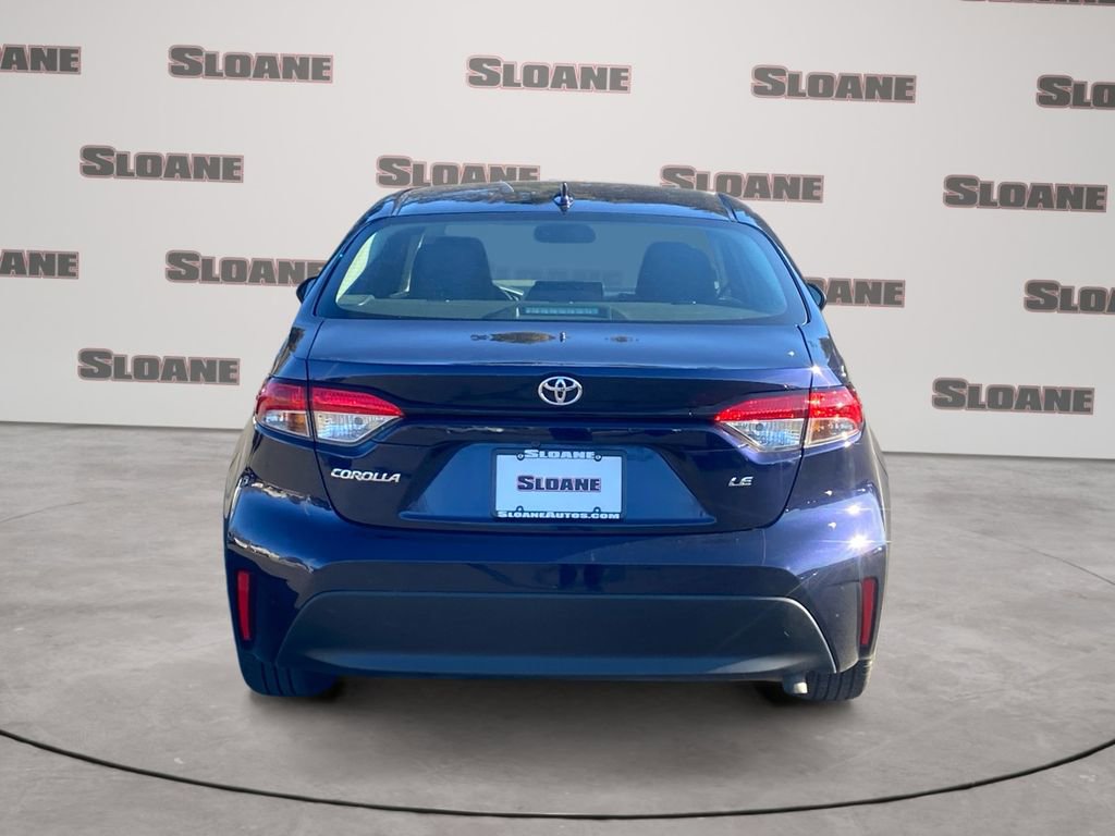 Used 2023 Toyota Corolla LE image 4