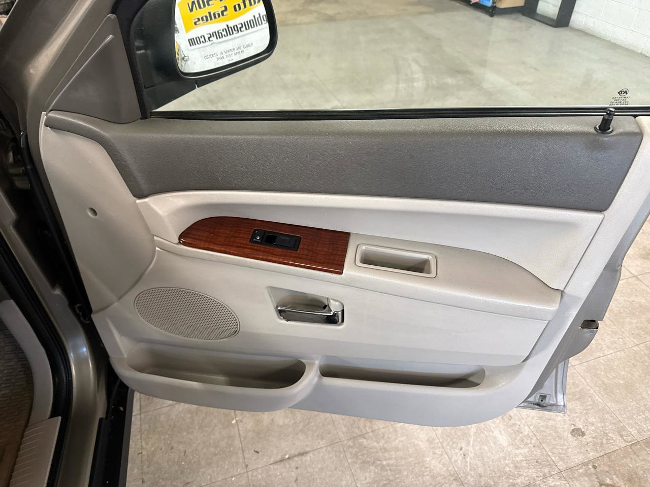 Used 2005 Jeep Grand Cherokee Limited AWD/4WD image 62