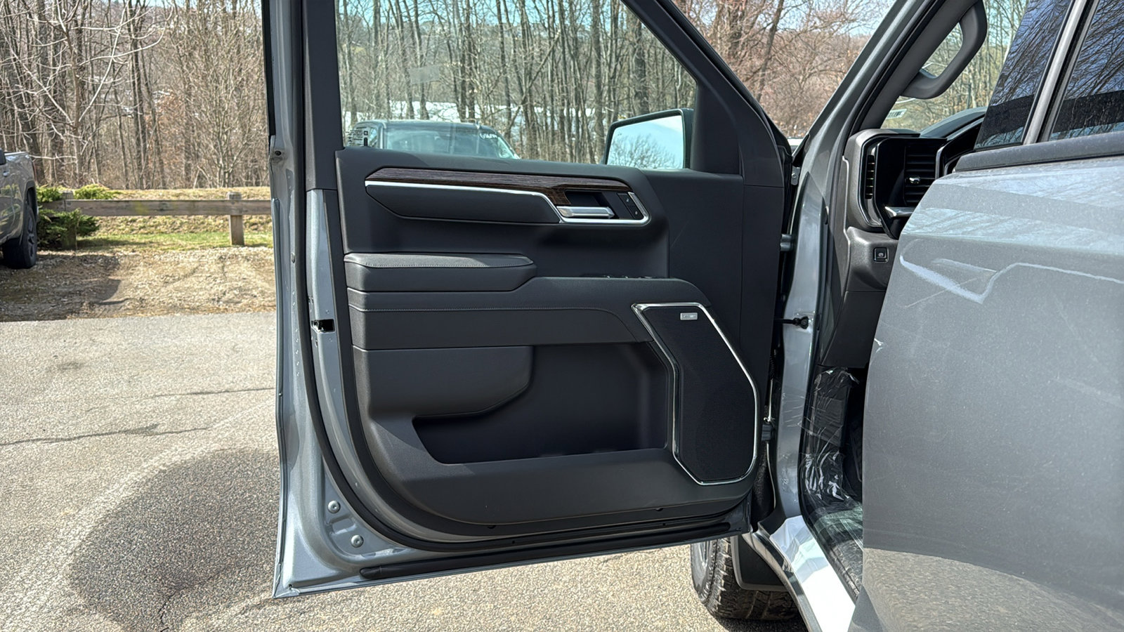 New 2026 GMC Sierra 1500 Elevation image 7