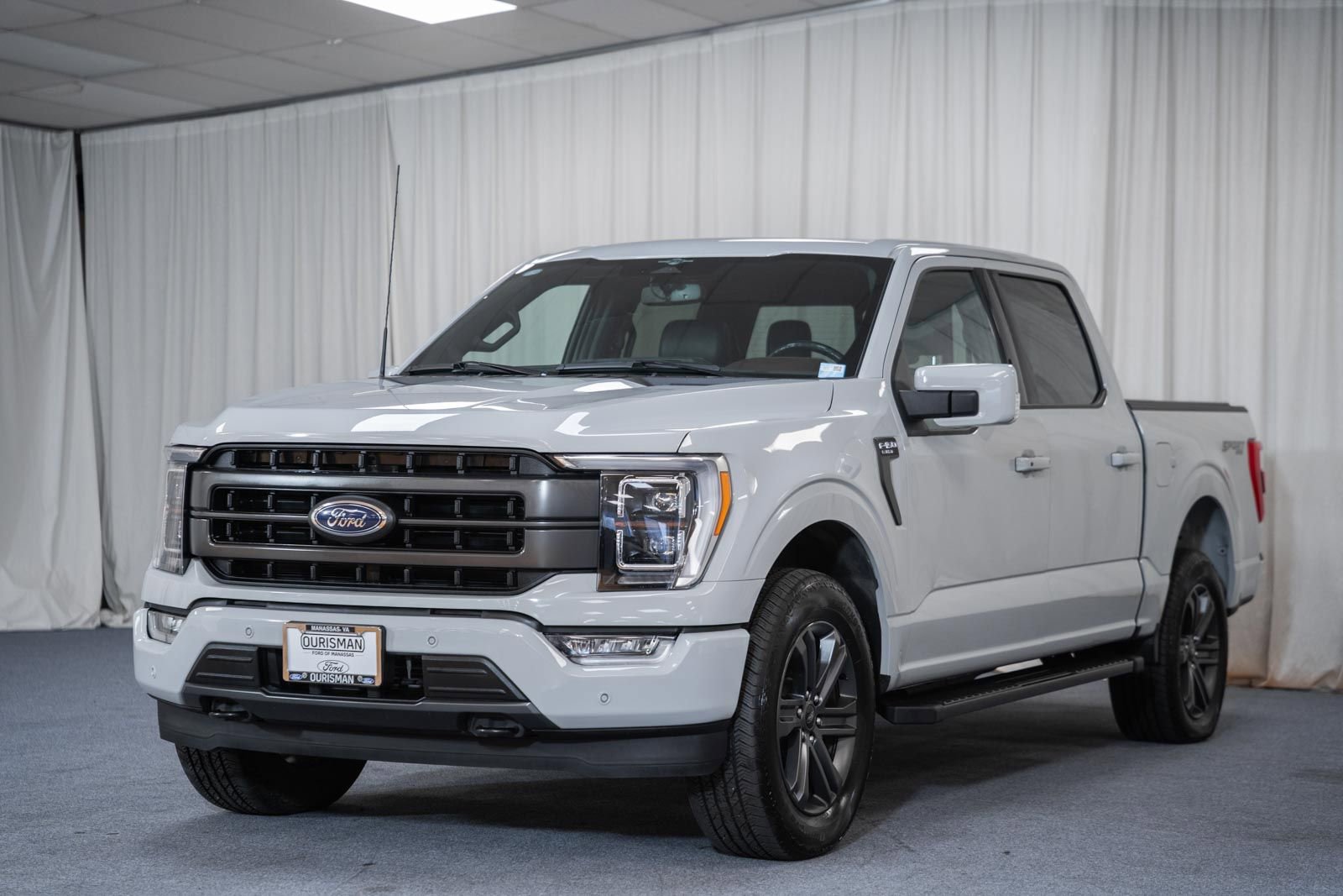 Used 2023 Ford F150 Lariat w/ Equipment Group 502A High image 3