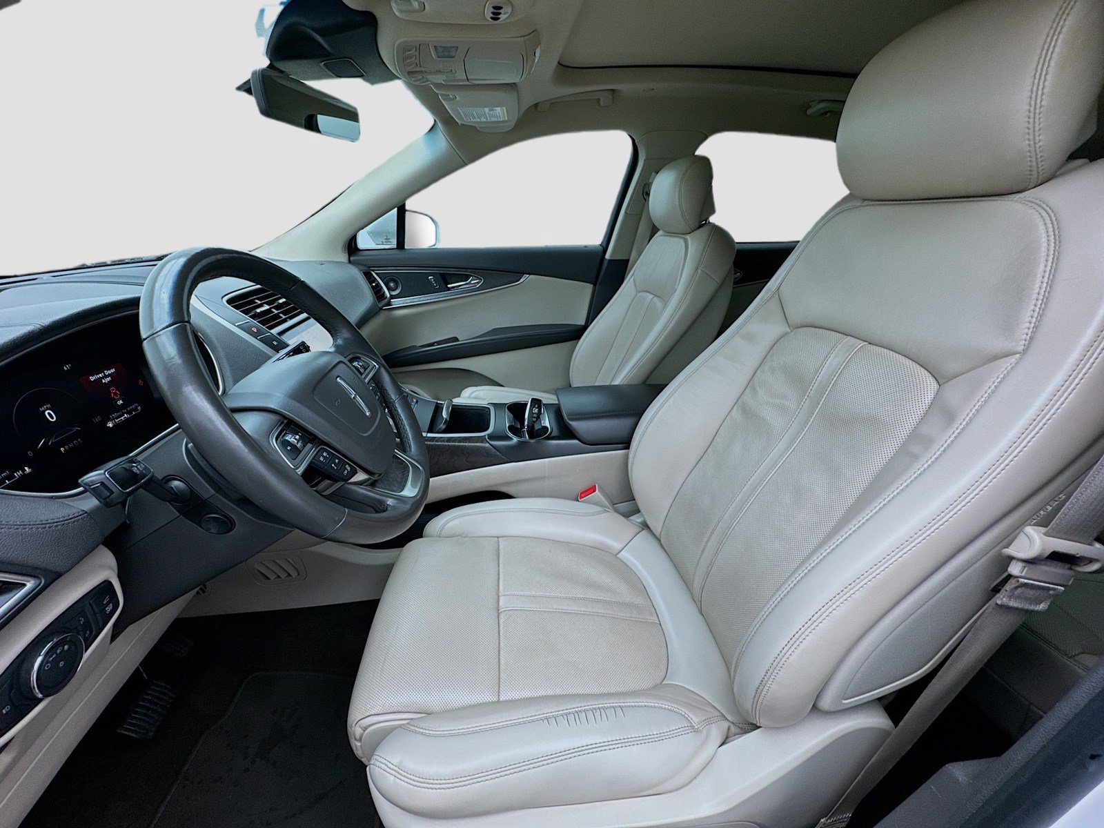 Used 2019 Lincoln Nautilus Reserve AWD/4WD image 13