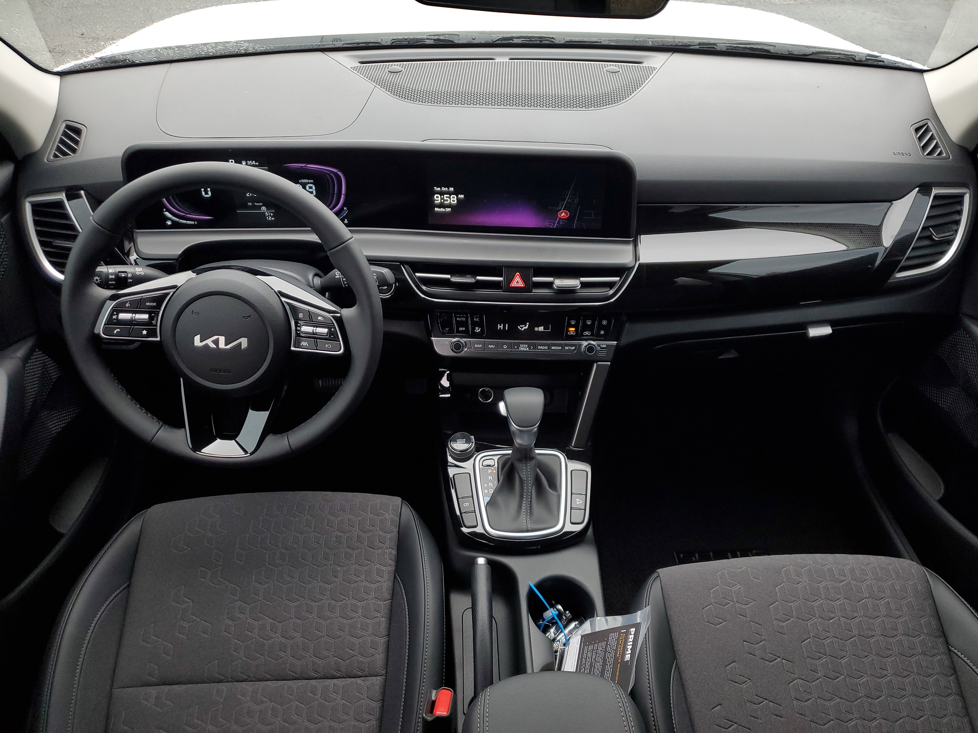 New 2026 Kia Seltos S FWD image 15