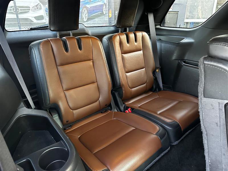 Used 2015 Ford Explorer Limited w/ Equipment Group 301A AWD/4WD image 24