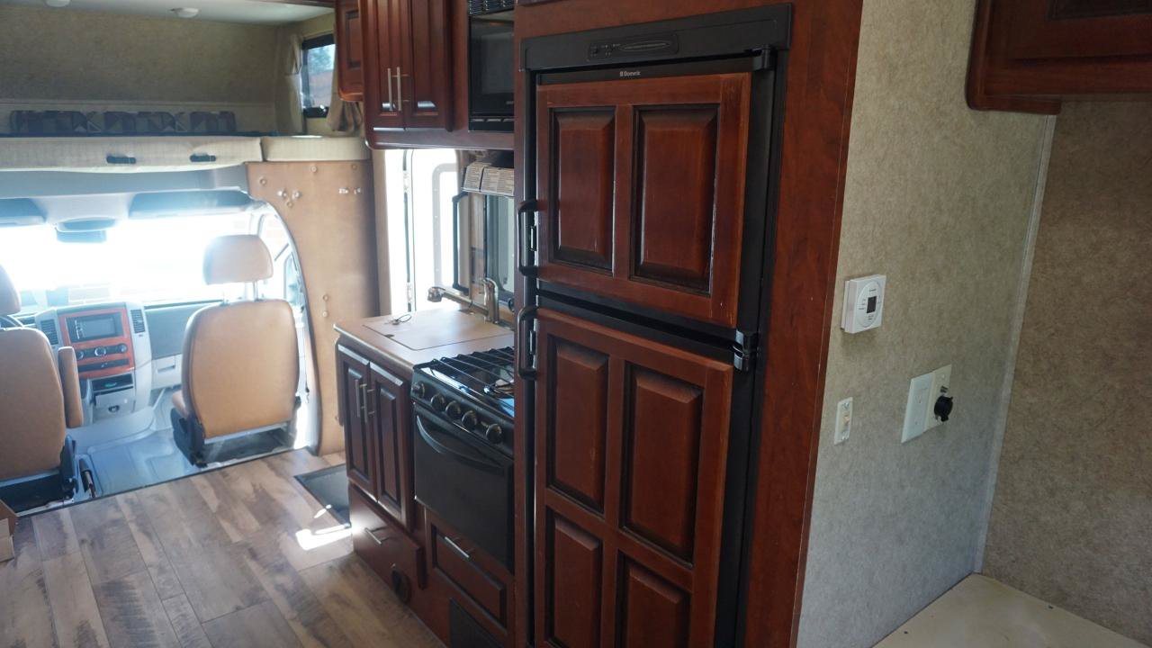 Used 2012 Mercedes-Benz Sprinter 3500 image 22