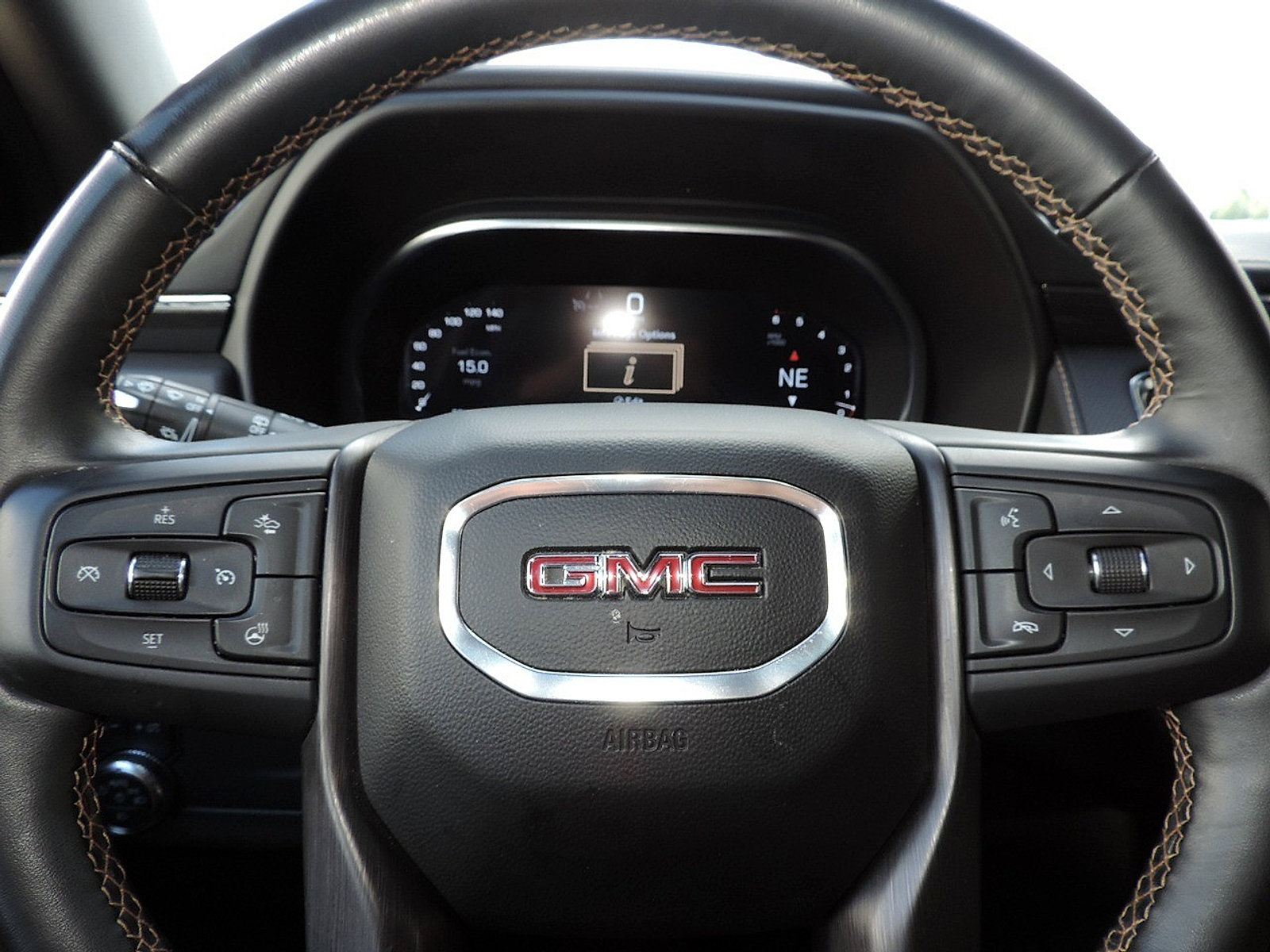 Certified 2024 GMC Yukon XL AT4 AWD/4WD image 28