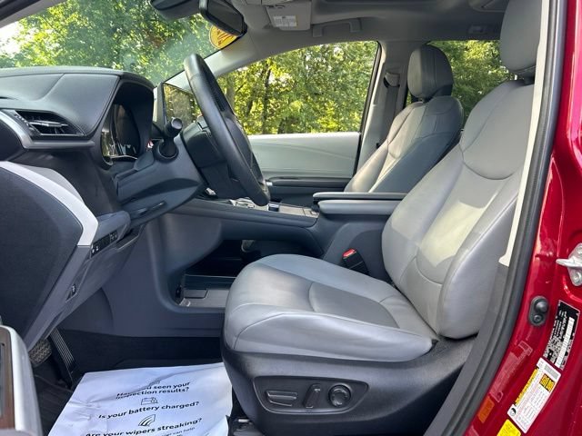 Used 2022 Toyota Sienna XLE w/ XLE Plus Package AWD/4WD image 21