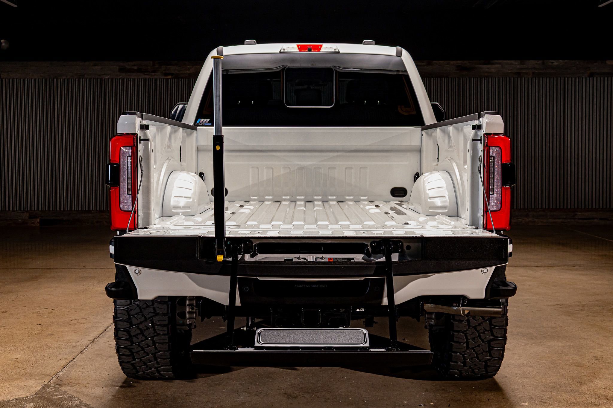 Used 2026 Ford F250 Platinum image 9