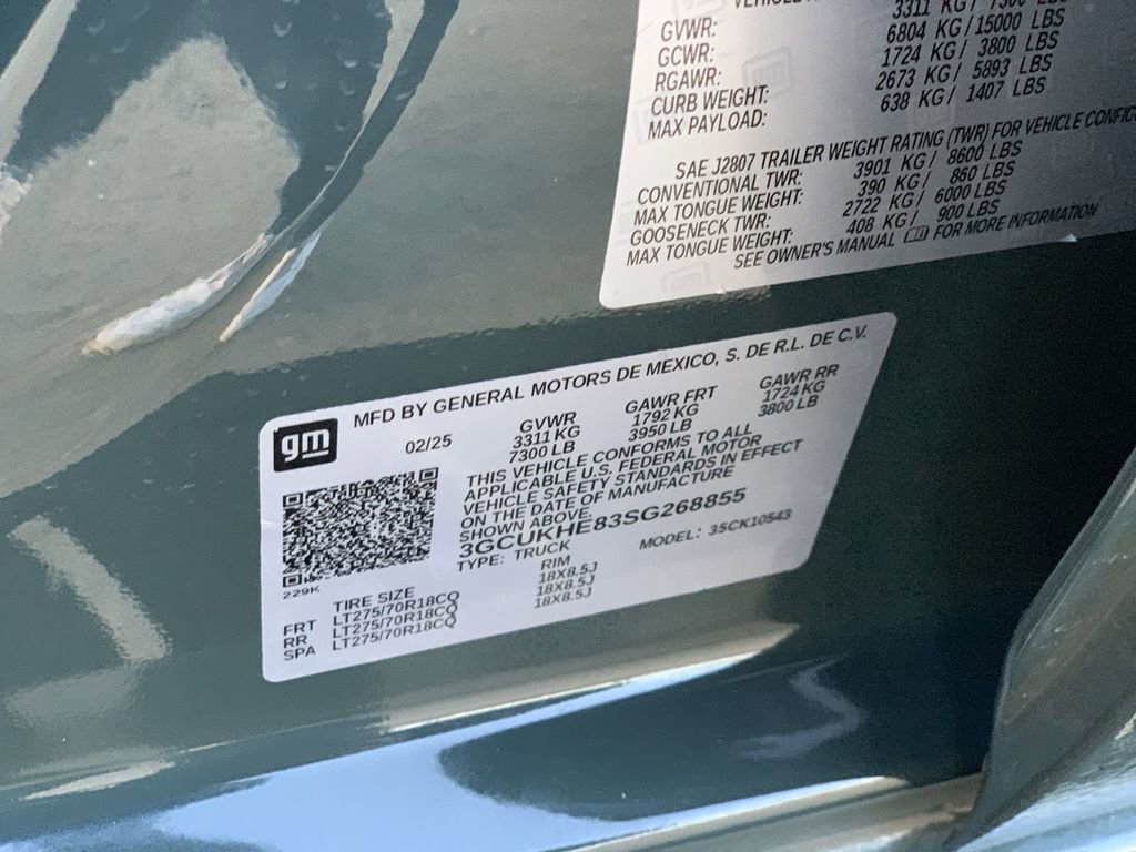 Used 2025 Chevrolet Silverado 1500 ZR2 image 33