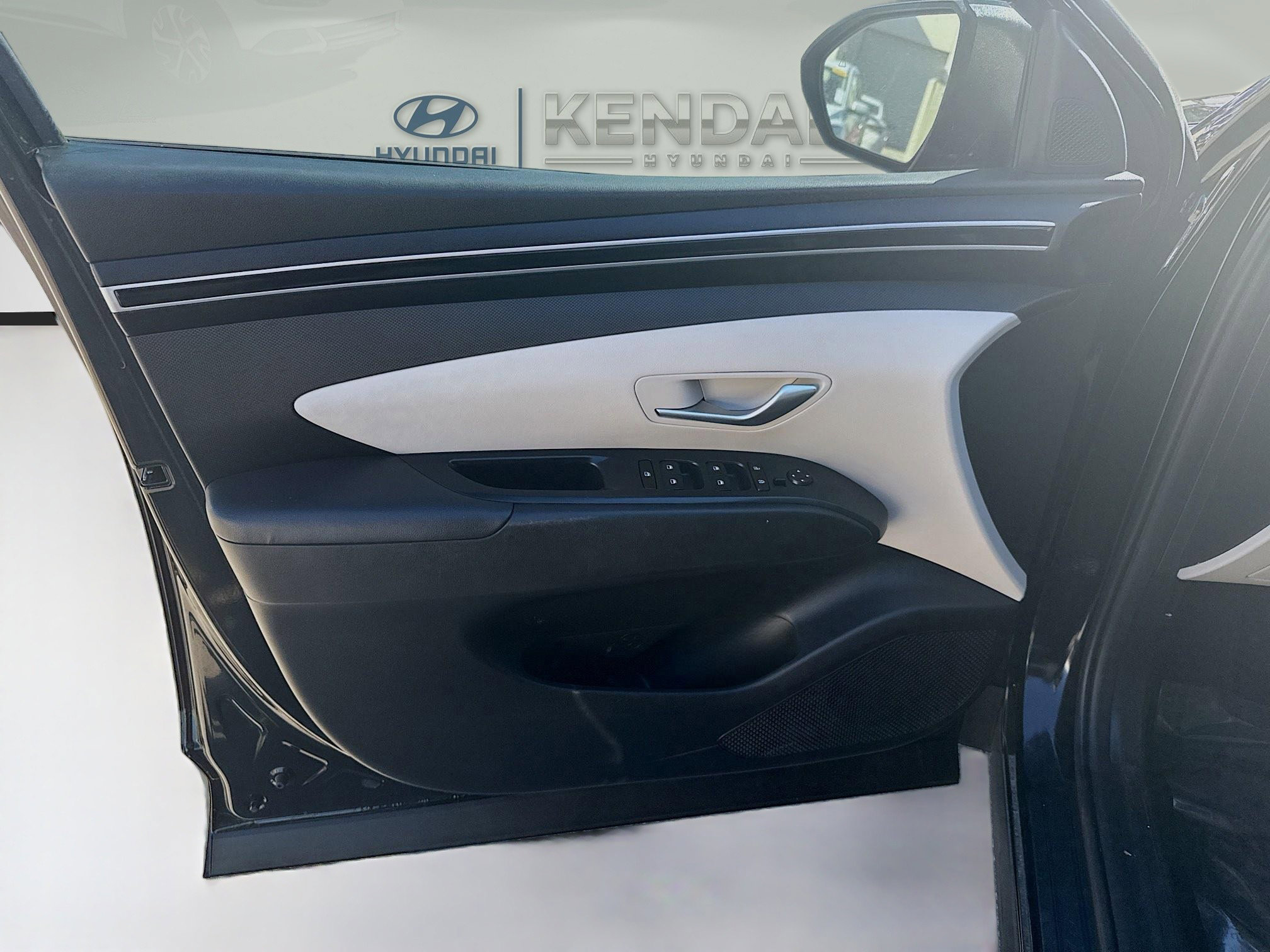 Used 2023 Hyundai Tucson SE image 17