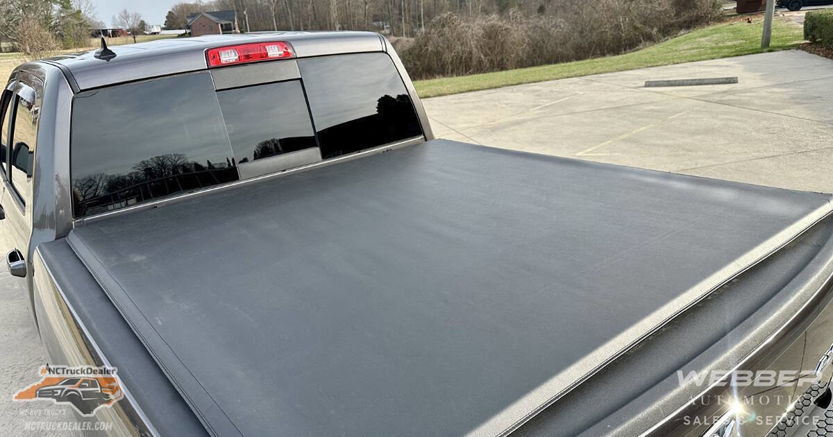 Used 2019 RAM 1500 Classic SLT w/ Luxury Group image 10