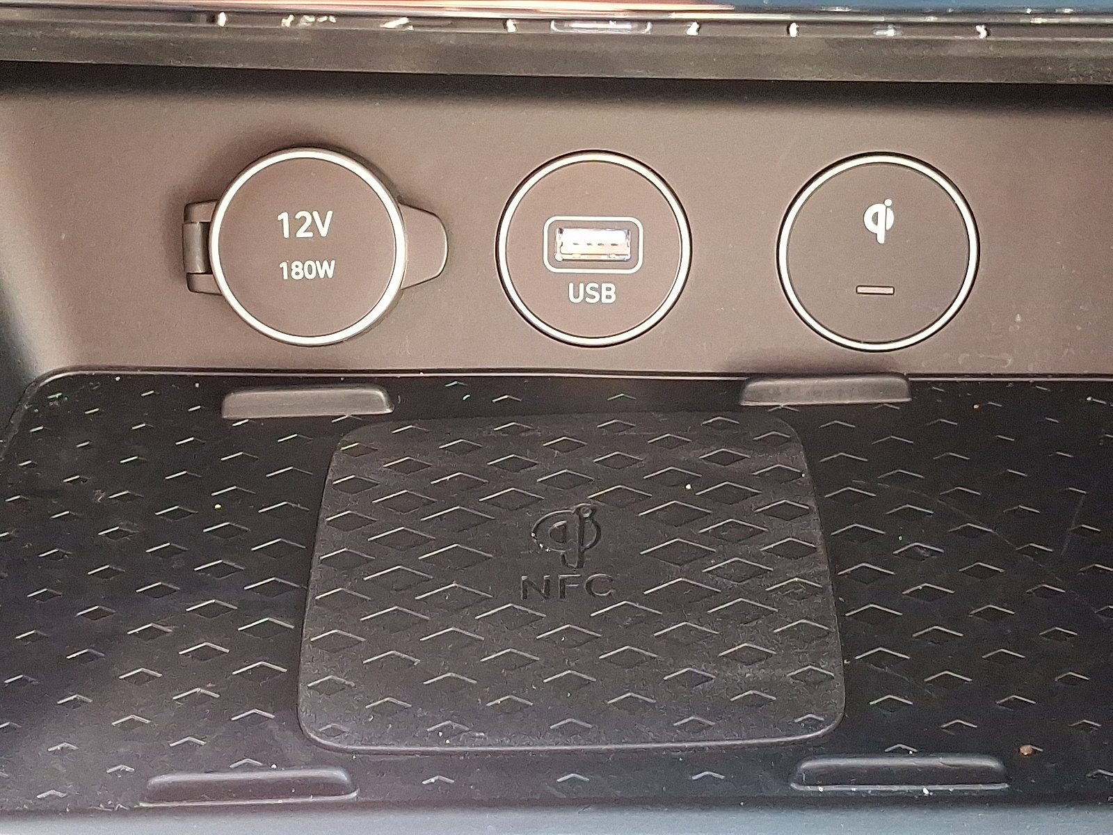 Certified 2026 Genesis G70 3.3T Sport Prestige image 27