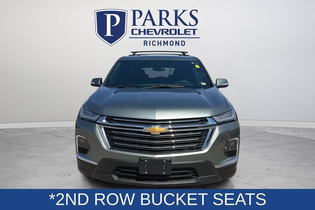 Used 2023 Chevrolet Traverse LT FWD image 2