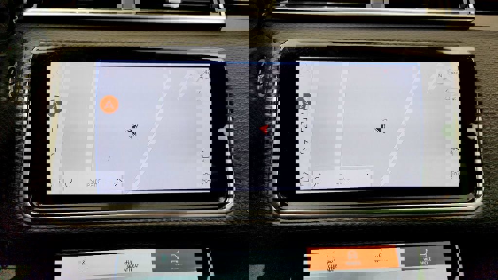 Used 2021 Land Rover Range Rover Velar S image 20