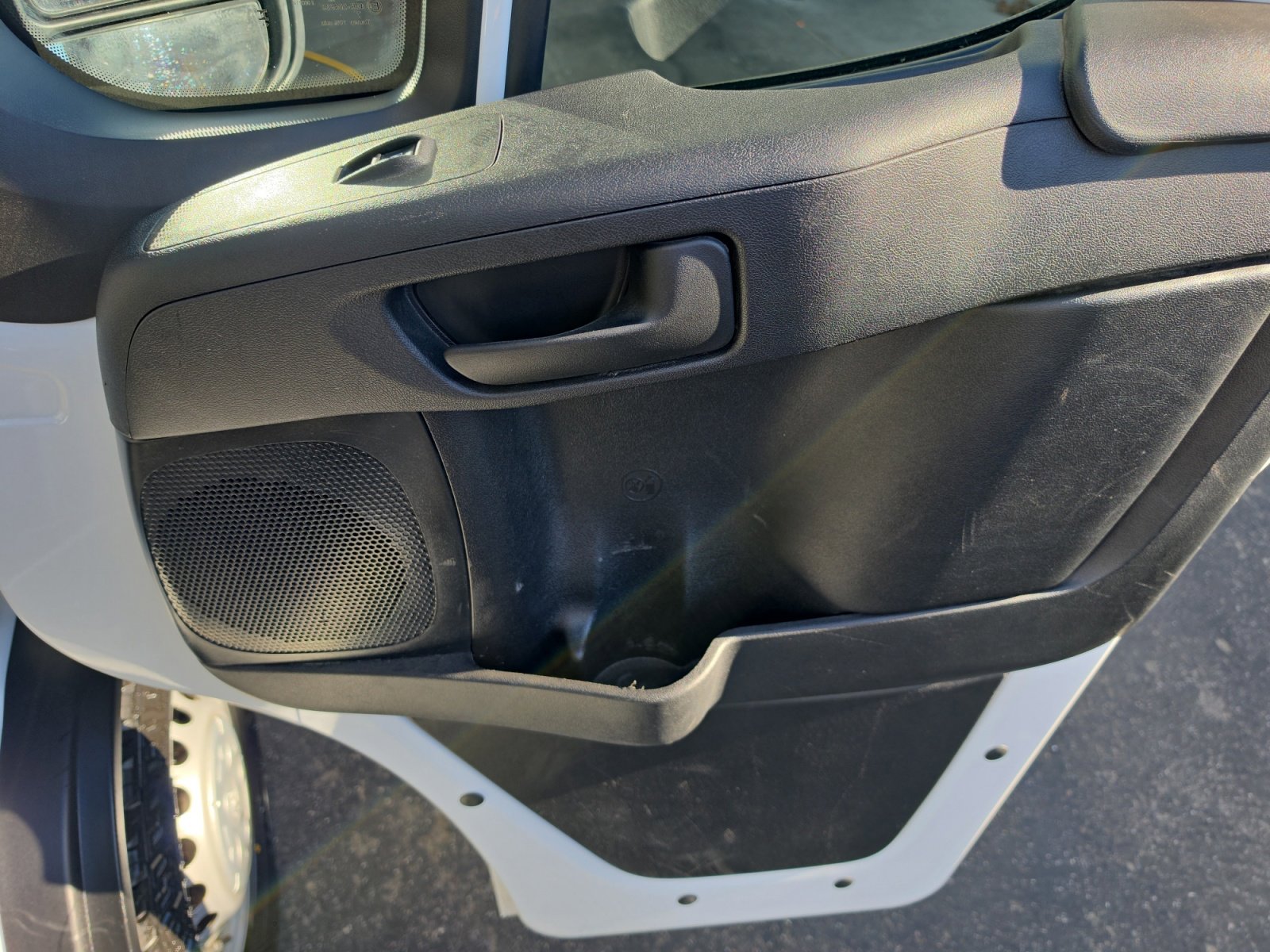 Used 2025 RAM ProMaster 2500 w/ Convenience Group FWD image 28