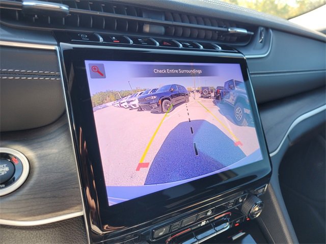 New 2025 Jeep Grand Cherokee Limited image 31