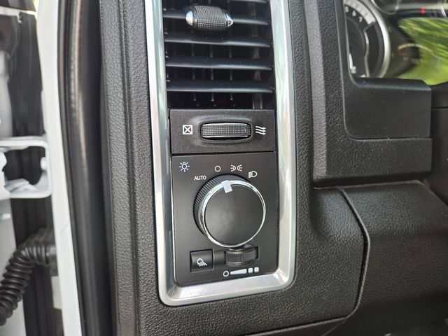 Used 2023 RAM 1500 Classic SLT w/ Electronics Group AWD/4WD image 16