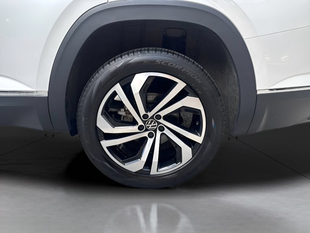 Used 2023 Volkswagen Atlas SEL AWD/4WD image 7