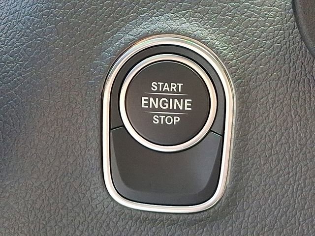 Used 2025 Mercedes-Benz Sprinter 2500 image 22