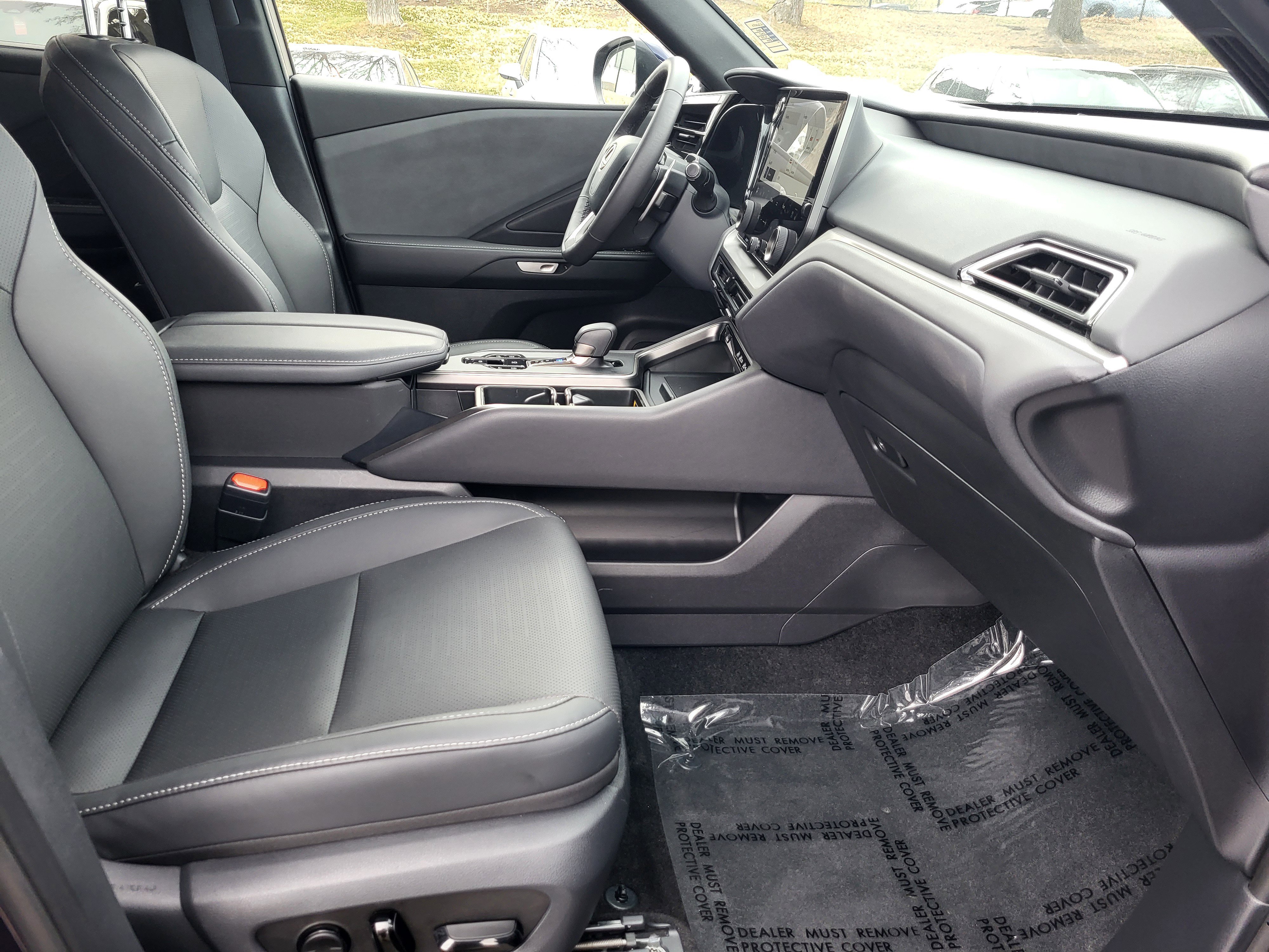 Used 2025 Lexus TX 350 AWD image 19