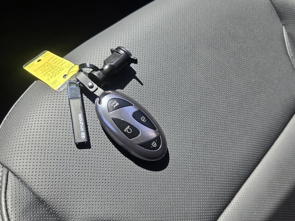 Used 2026 Hyundai Tucson SEL FWD image 18