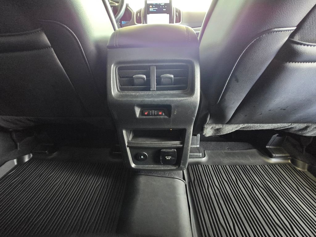 Used 2022 Ford Edge Titanium w/ Equipment Group 301A image 26