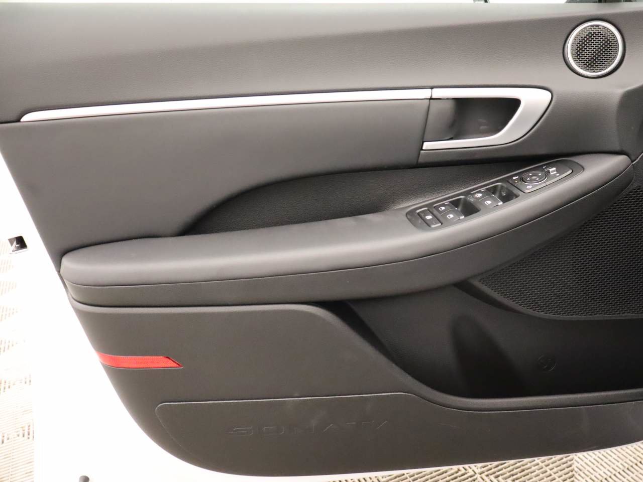New 2026 Hyundai Sonata SEL FWD image 17