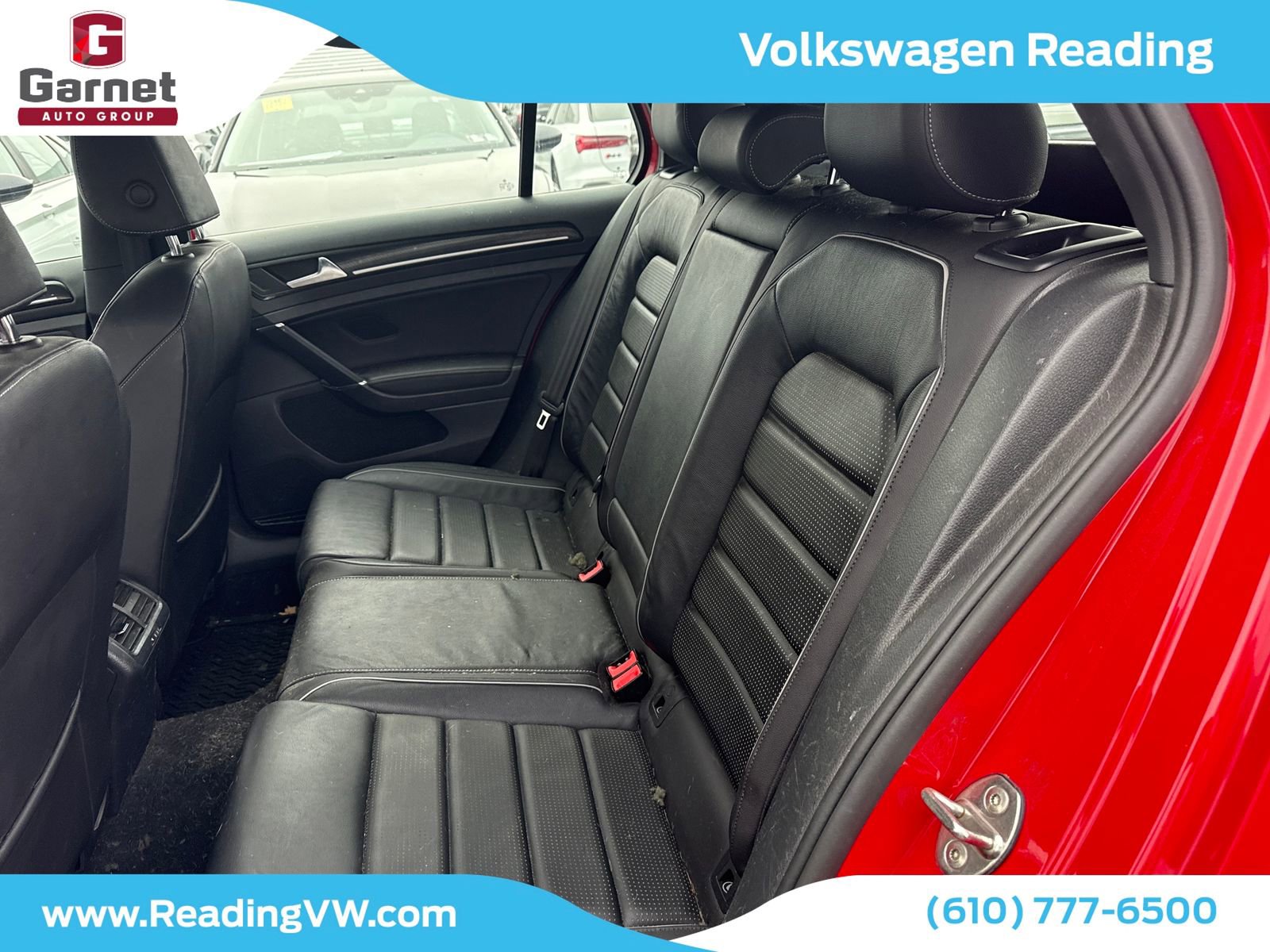 Used 2019 Volkswagen Golf R 4-Door image 12