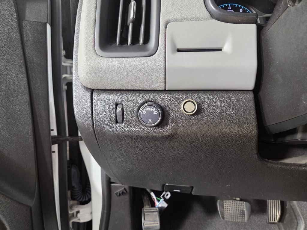 Used 2020 Chevrolet Colorado W/T w/ WT Convenience Package image 21