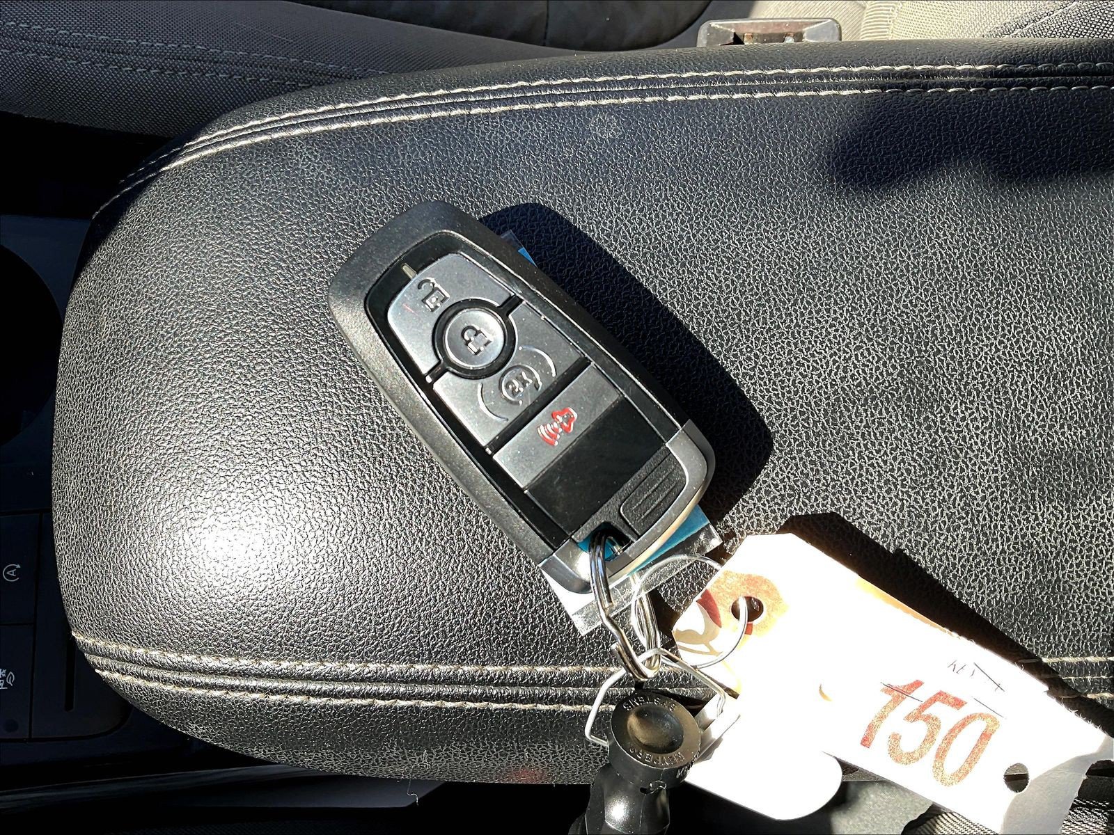 Used 2022 Ford Escape SE w/ Cold Weather Package AWD/4WD image 33