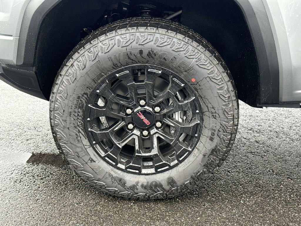 New 2026 GMC Canyon Elevation w/ Convenience Package image 12
