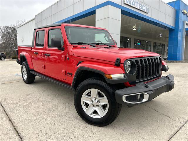 Used 2022 Jeep Gladiator Sport image 2