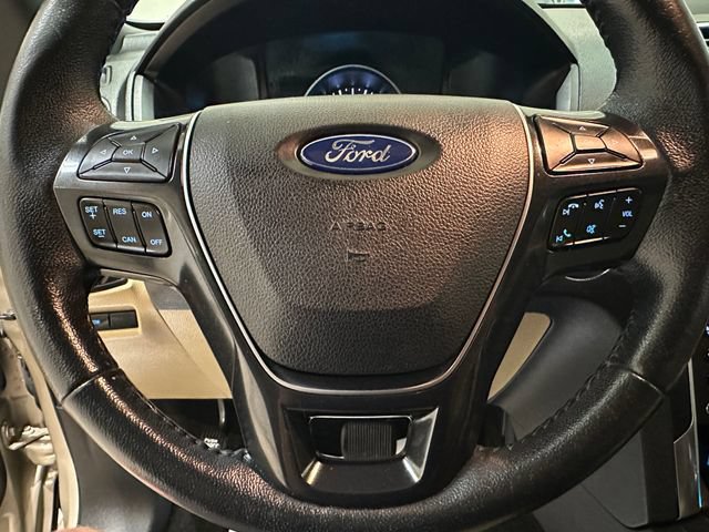 Used 2017 Ford Explorer Limited AWD/4WD image 11