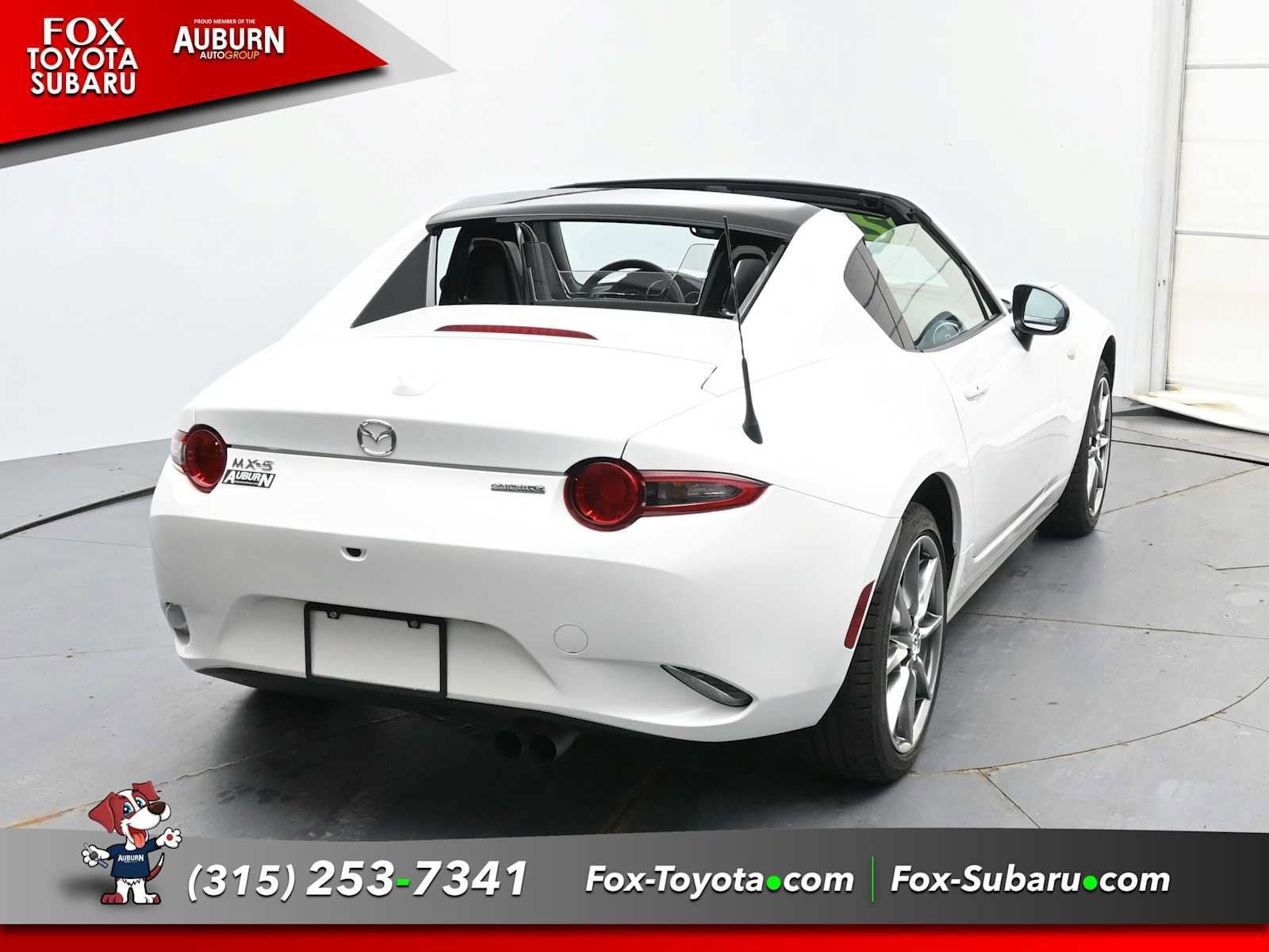 Used 2022 MAZDA MX-5 Miata RF Grand Touring RWD image 4