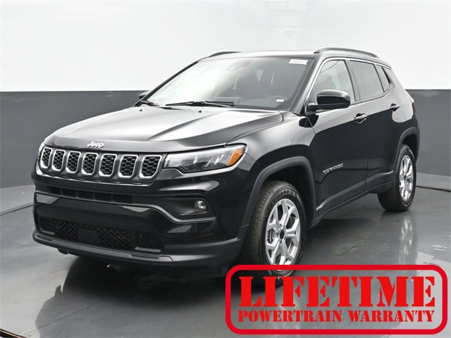 New 2025 Jeep Compass Latitude w/ Sun & Sound Group