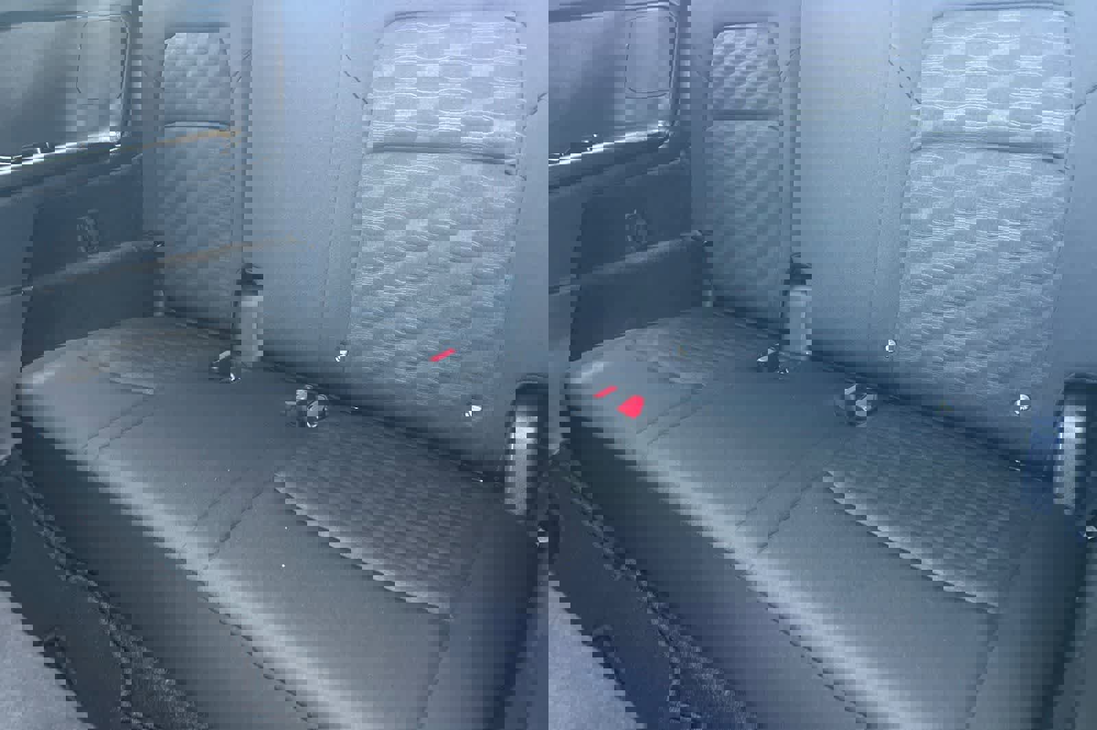 New 2026 Nissan Pathfinder SV image 18