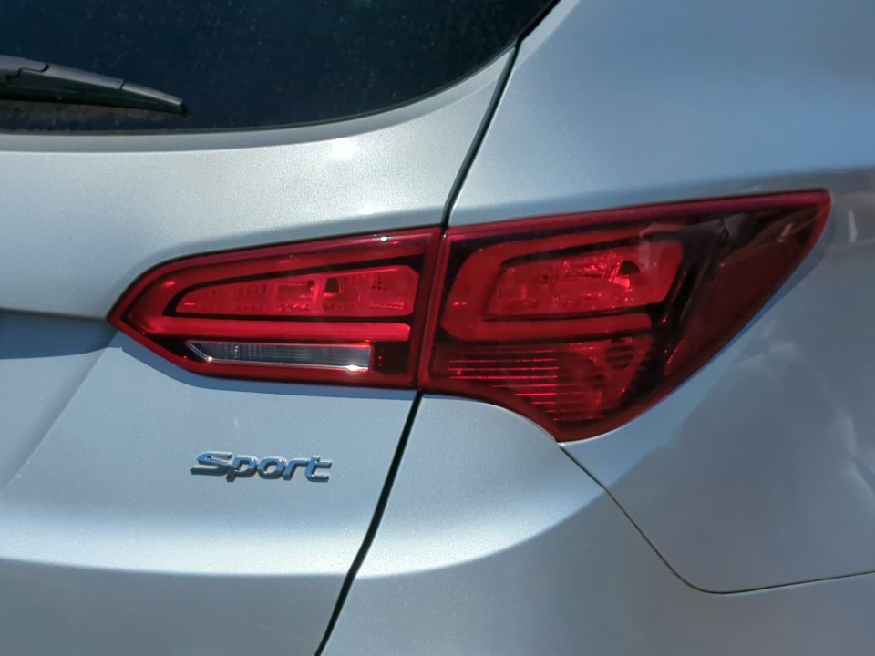 Used 2018 Hyundai Santa Fe Sport w/ 2.4L Value Package 02 FWD image 20