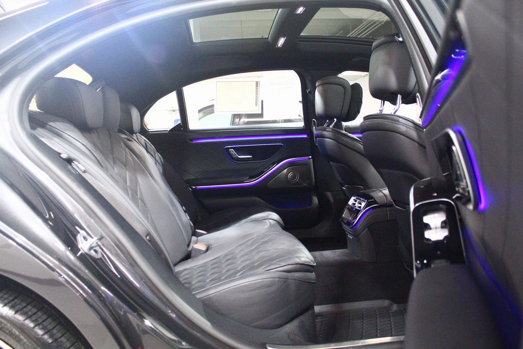 Used 2023 Mercedes-Benz S 500 4MATIC image 25