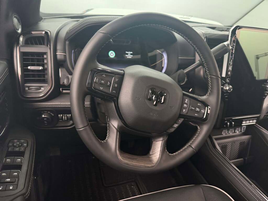 New 2026 RAM 2500 Limited image 24