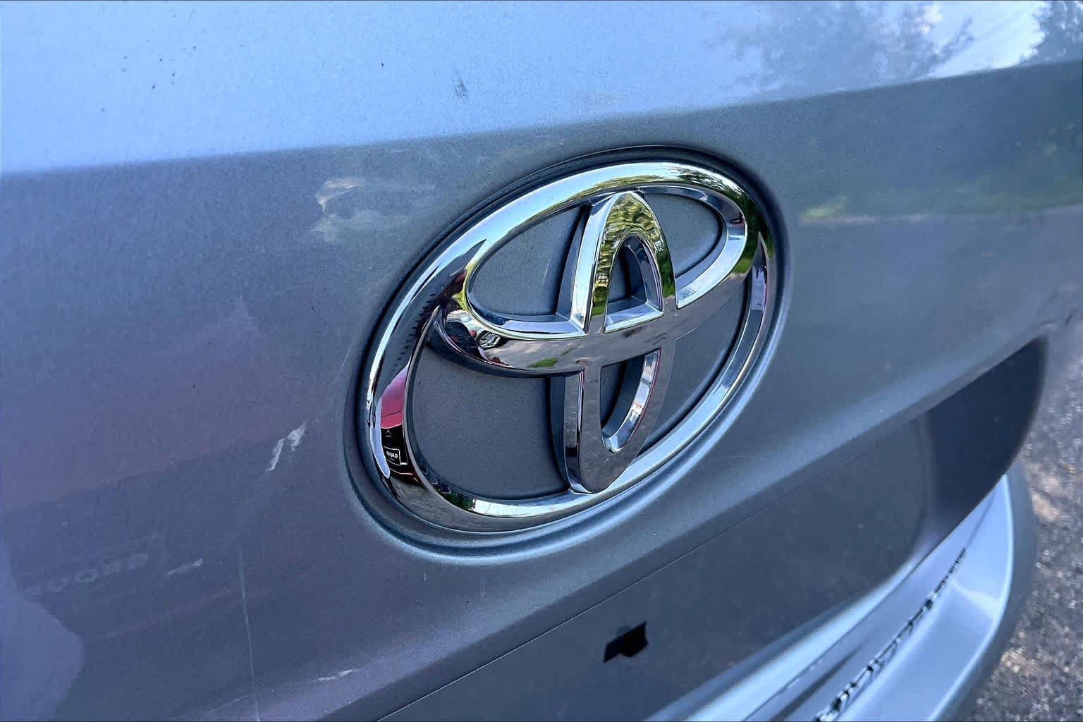Certified 2020 Toyota Highlander Limited AWD/4WD image 30