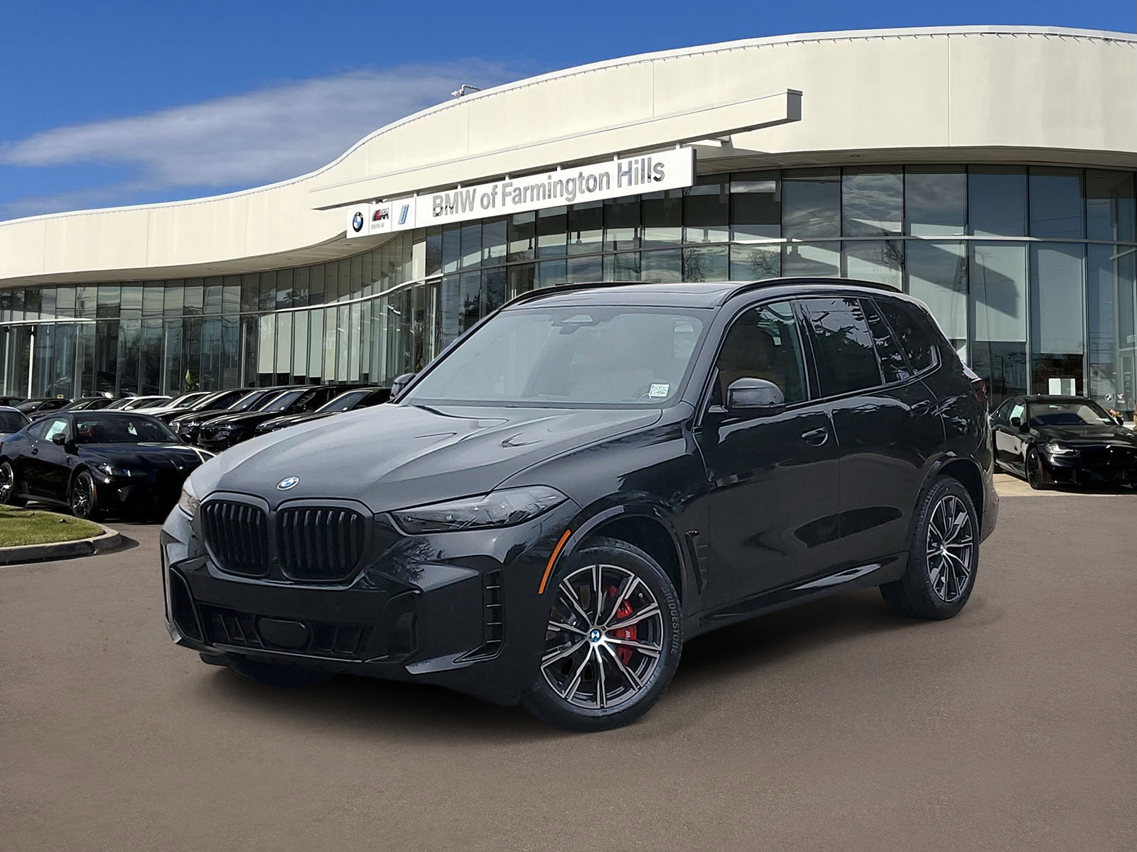 New 2026 BMW X5 xDrive40i w/ M Sport Package AWD/4WD image 1