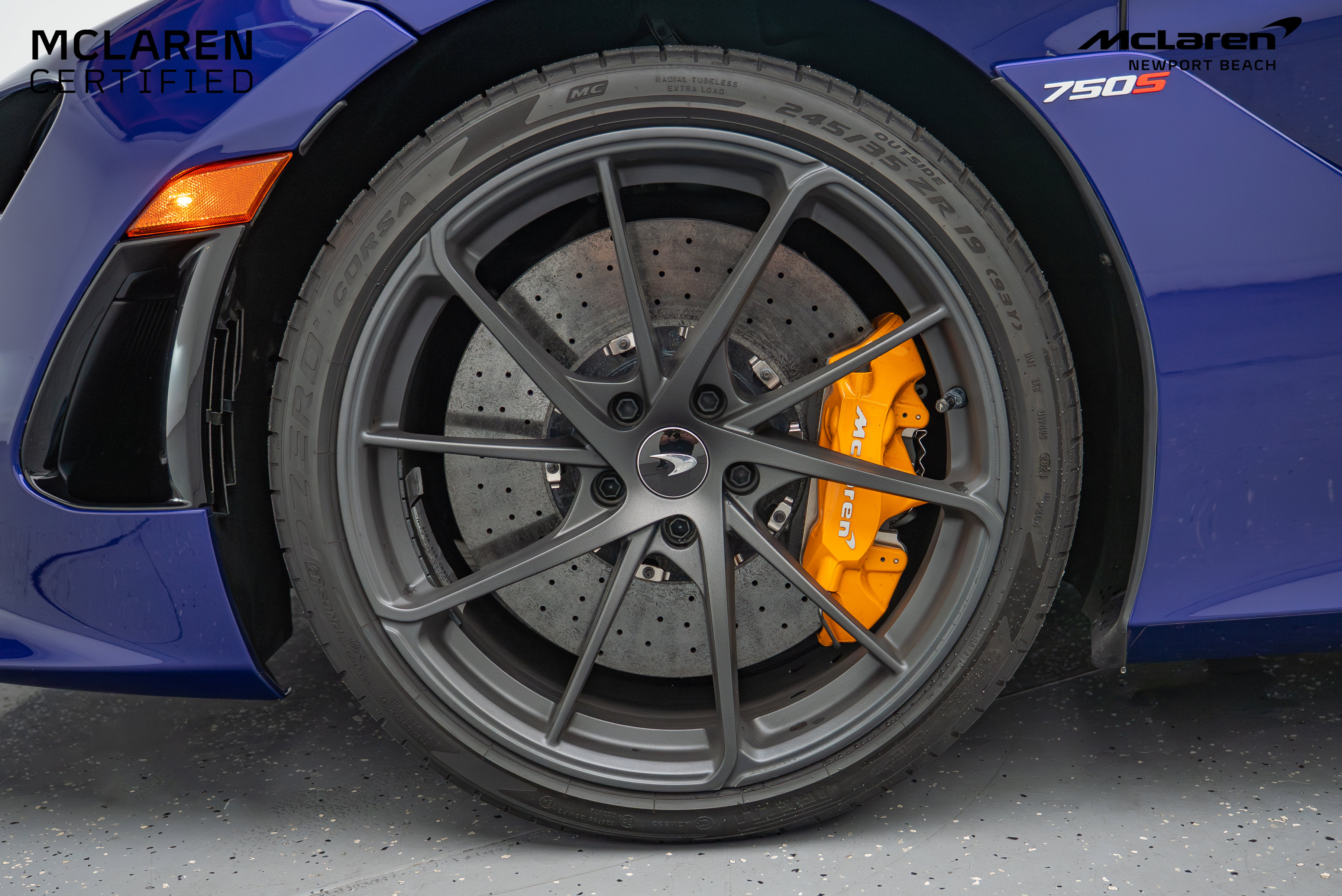 Used 2025 McLaren 750S Spider RWD image 55