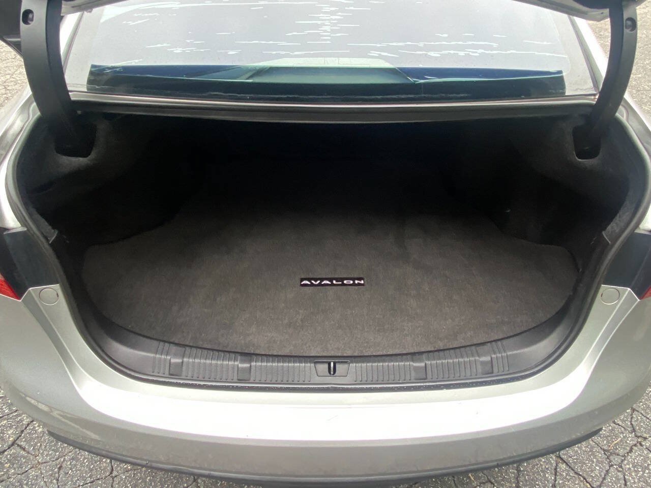 Used 2013 Toyota Avalon Limited FWD image 48
