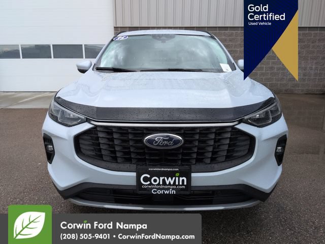 Certified 2025 Ford Escape Platinum AWD/4WD image 10
