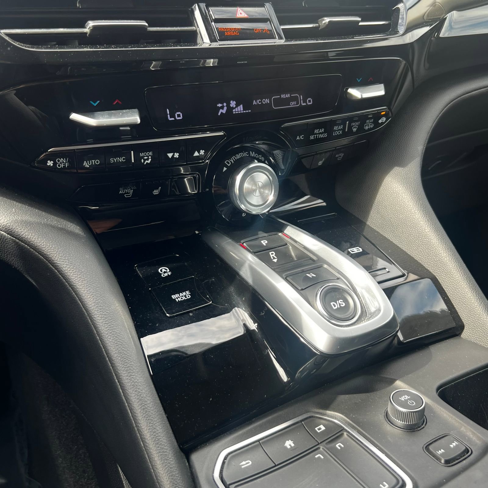 Used 2023 Acura MDX FWD image 26