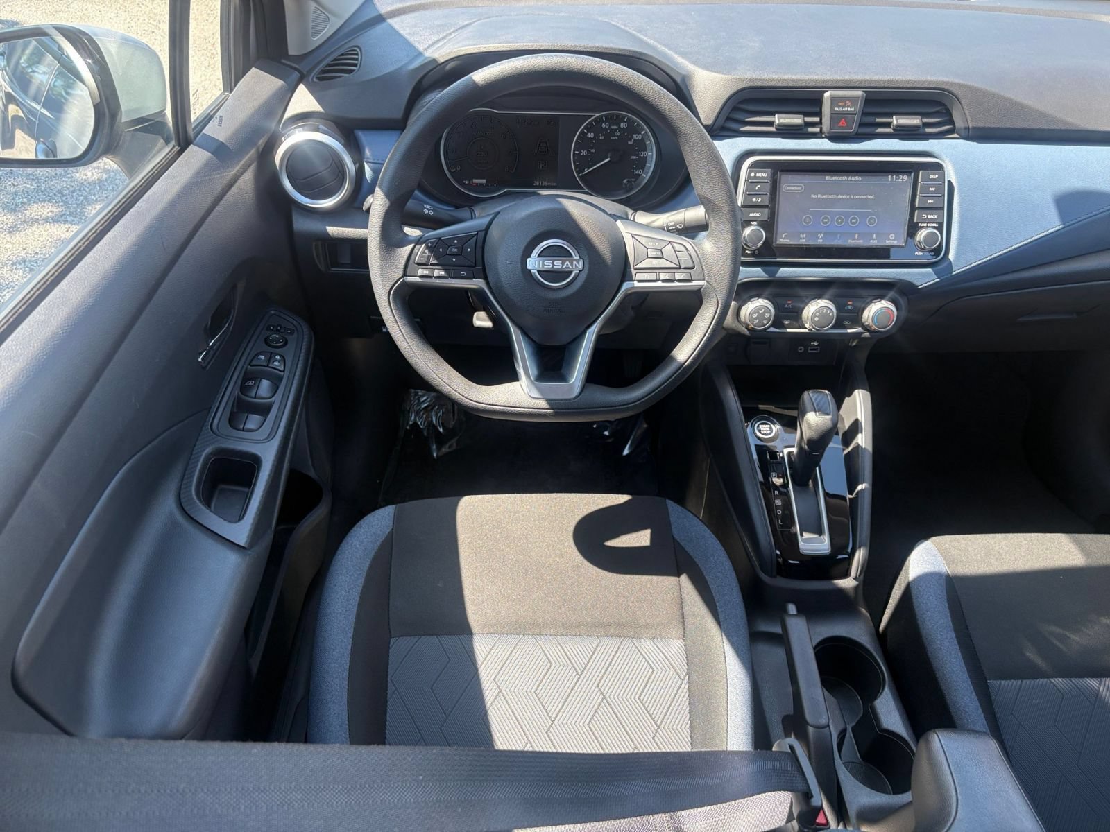 Used 2025 Nissan Versa SV FWD image 24
