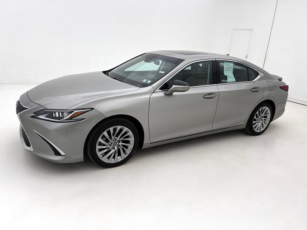 Used 2021 Lexus ES 300h w/ Accessory Package 2 image 5